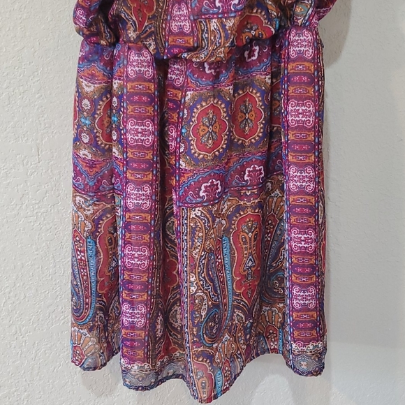 Love Reigns  Paisley style print size extra large - Picture 3 of 8